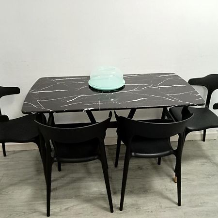 מנילה Azure Urban Resort Maui Unit מראה חיצוני תמונה