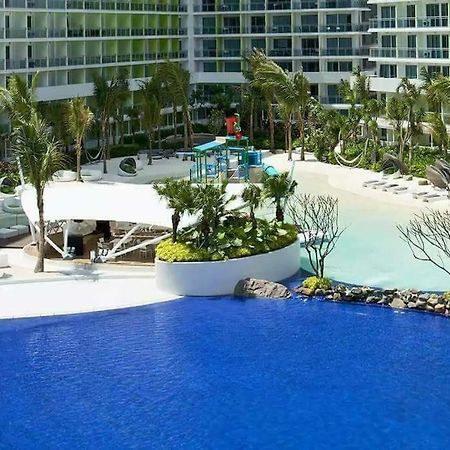 מנילה Azure Urban Resort Maui Unit מראה חיצוני תמונה