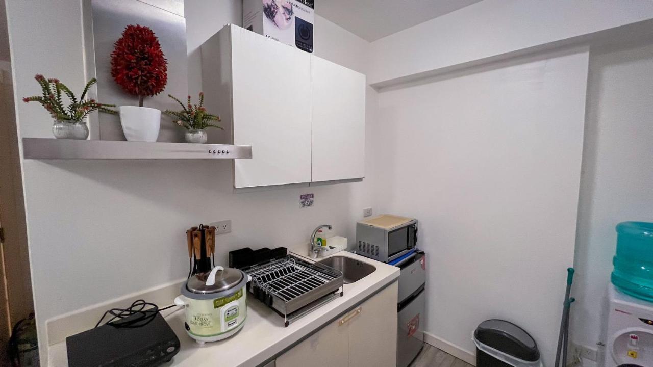 מנילה Azure Urban Resort Maui Unit מראה חיצוני תמונה