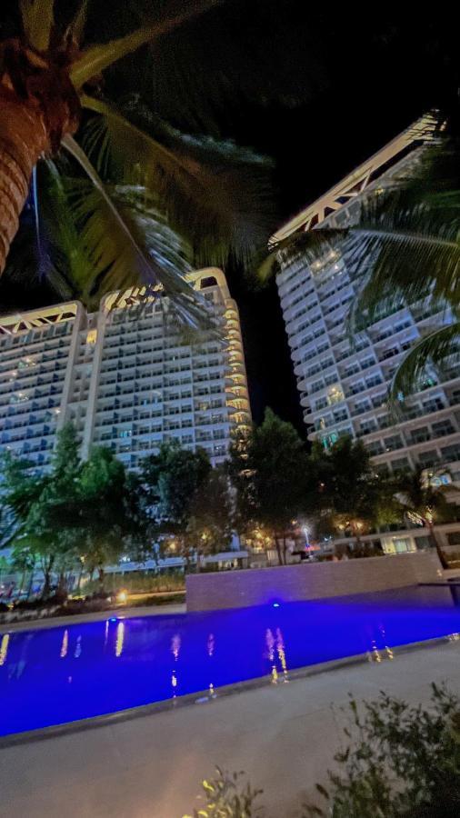 מנילה Azure Urban Resort Maui Unit מראה חיצוני תמונה